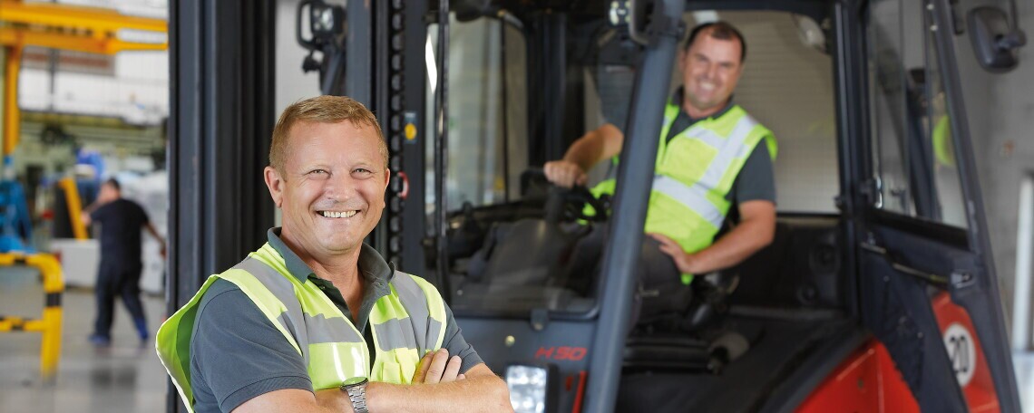 Mitarbeiter für die Produktionslogistik (m/w/d), 1. Bild